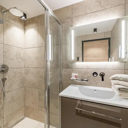 Nocleg ze śniadaniem Fruehstueckspension Broser