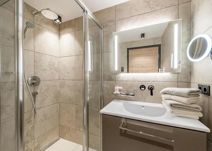 Bed & Breakfast Fruehstueckspension Broser